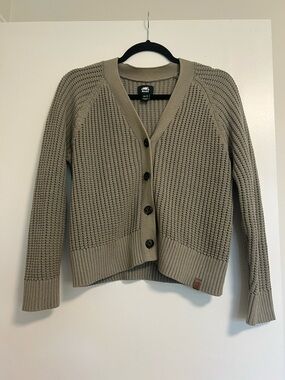 Roots sage green Knit V-Neck button Cardigan